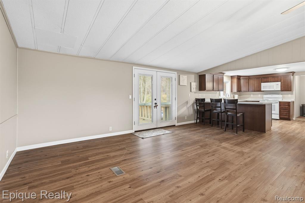 6300 Yager Road, Kimball, MI — Photo 17