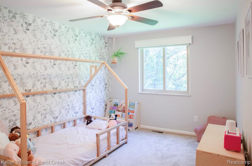 8911 Tartan Drive Drive, Clarkston, MI 48348 — Photo 13
