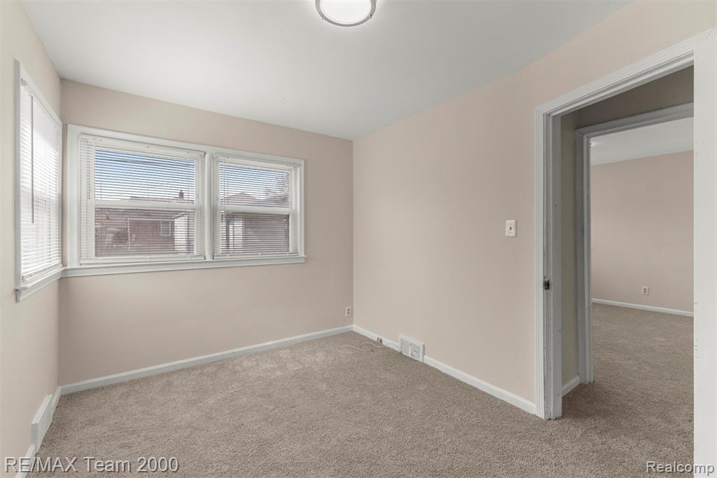 4028 18th Street, Wyandotte, MI 48192 — Photo 23