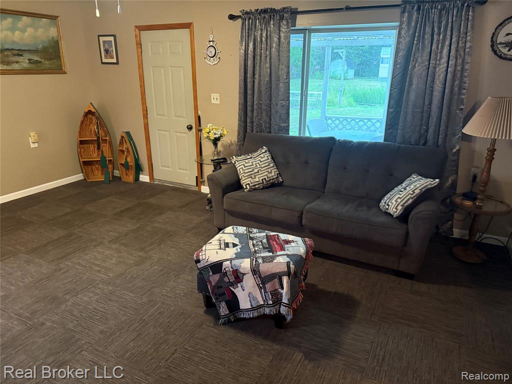 8637 Rowe Road, MI — Photo 17