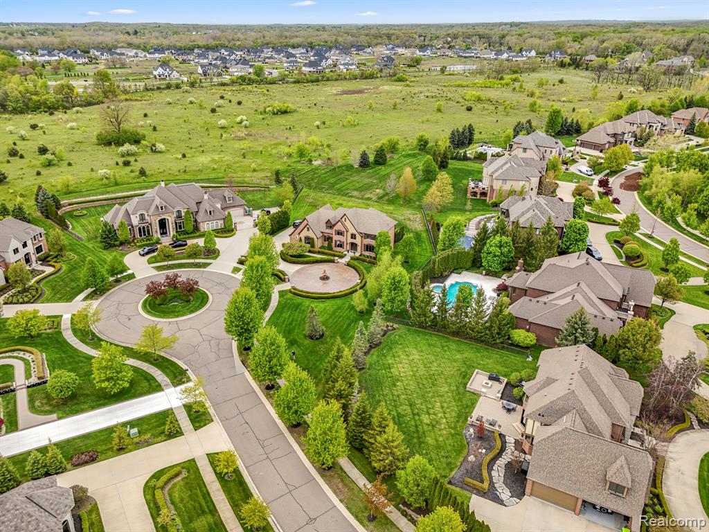 48892 Barola Court, Northville, MI 48167 — Photo 90