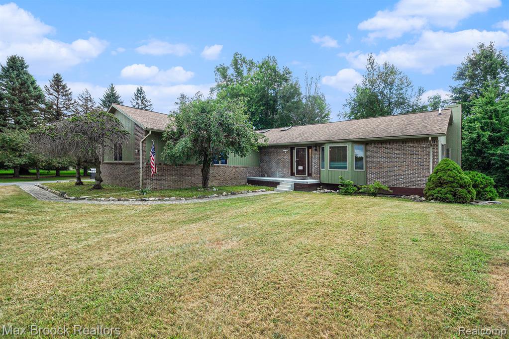5096 Ridge Trail S, Clarkston, MI 48348 — Photo 26