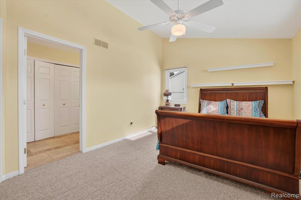 174 Addison Circle, 19, Fowlerville, MI 48836 — Photo 23