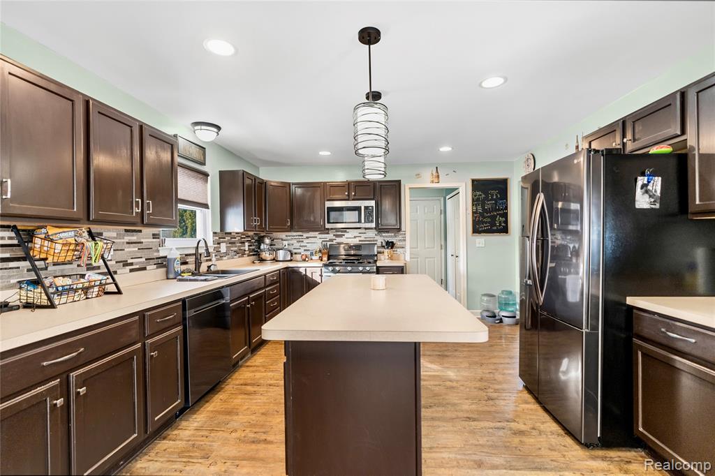 2238 Antrim Court, Davison, MI 48423 — Photo 3