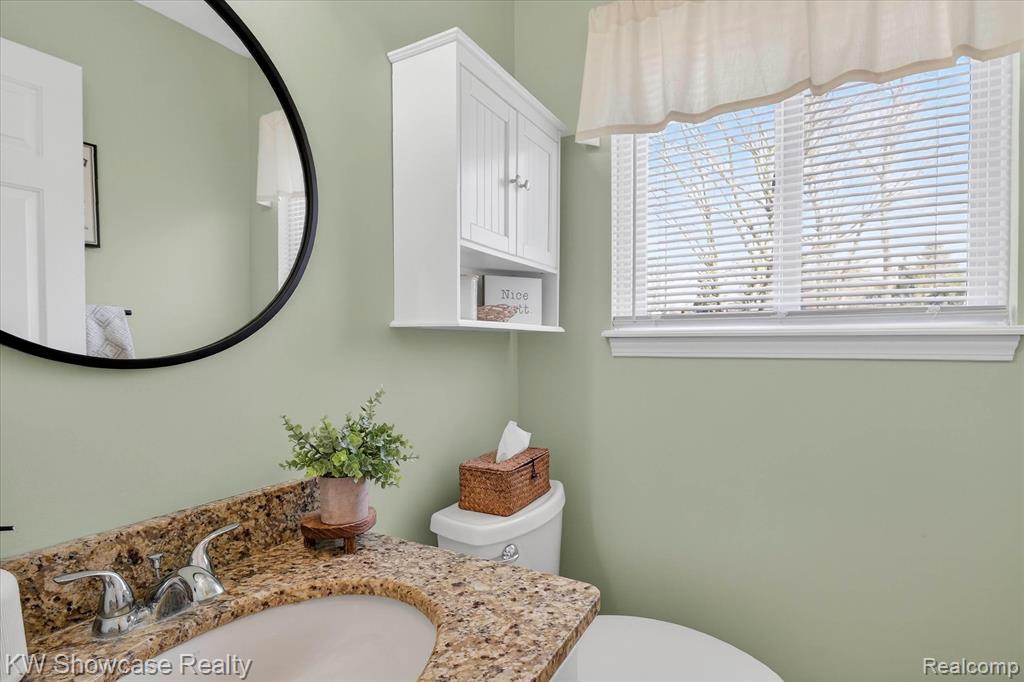 622 Elizabeth Street, Milford, MI 48381 — Photo 19
