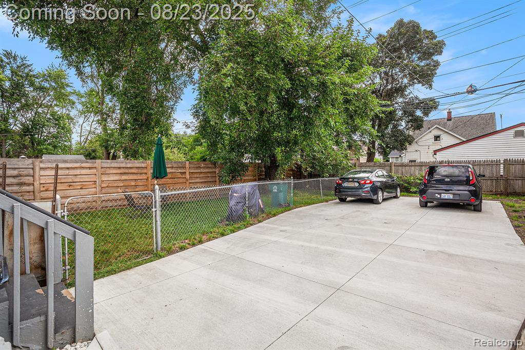 518 E Troy Street, Ferndale, MI 48220 — Photo 21