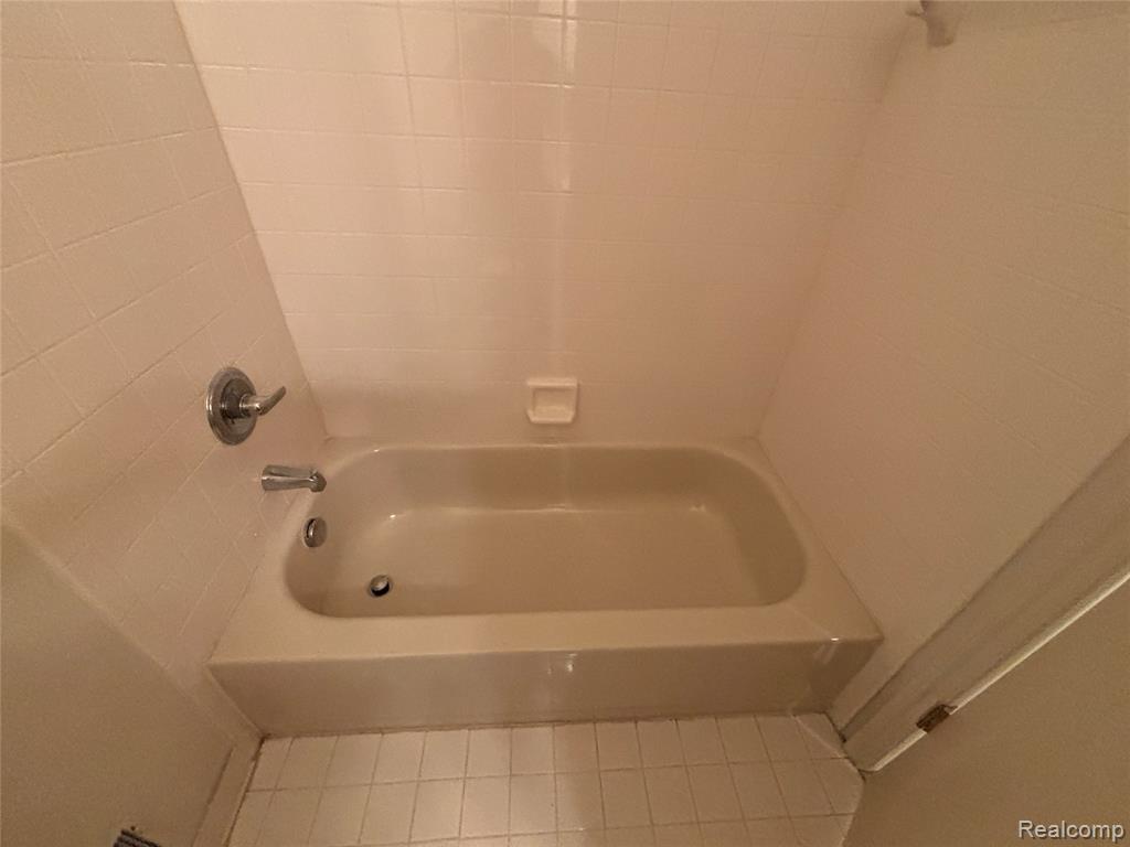 751 ABERTON, Detroit, MI 48215 — Photo 37