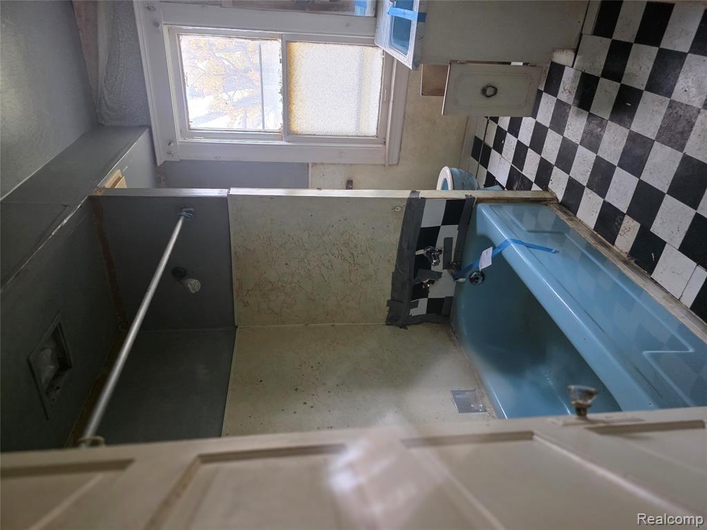 5852 Rohns Street, Detroit, MI 48213 — Photo 13