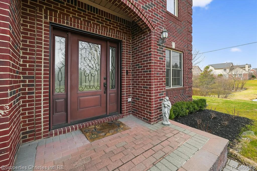46625 Saltz Road, Canton, MI 48187 — Photo 5