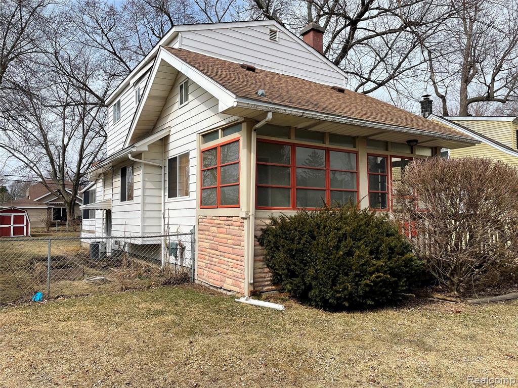916 Owana Avenue, Royal Oak, MI 48067 — front exterior