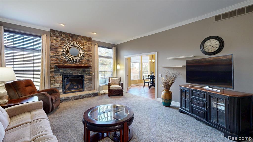 4400 Oak Tree Trail, Fenton, MI 48430 — Photo 10