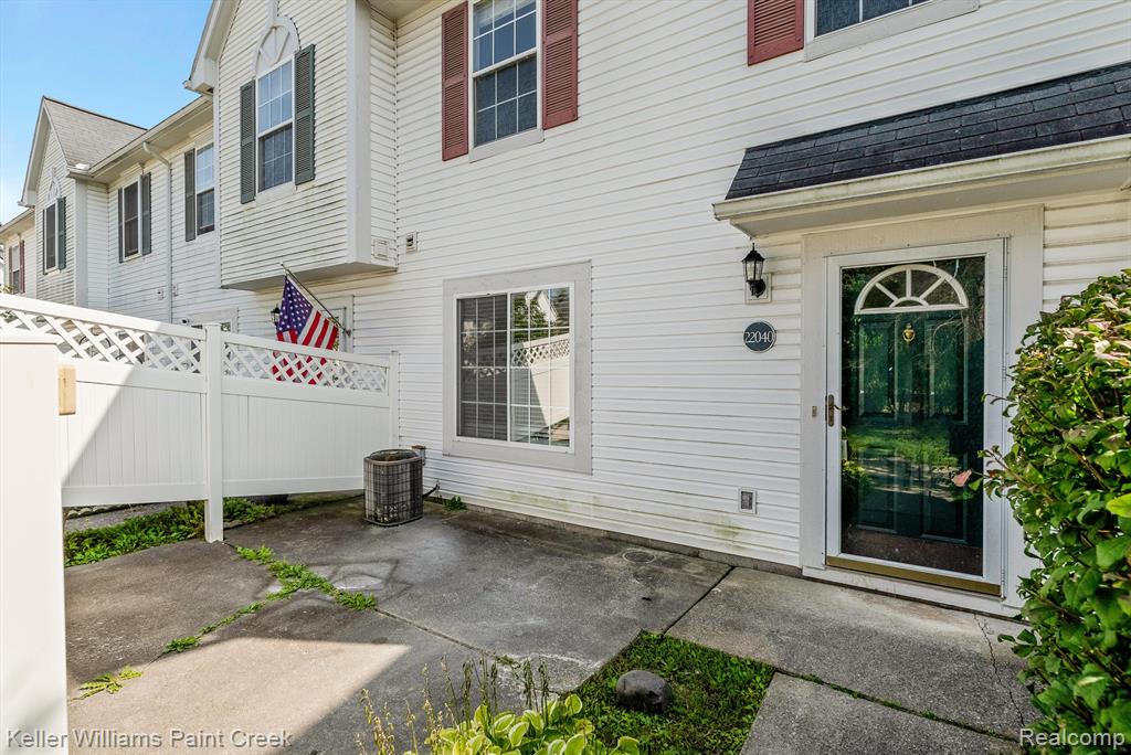 22040 Cape Cod Way, Farmington Hills, MI 48336 — Photo 5