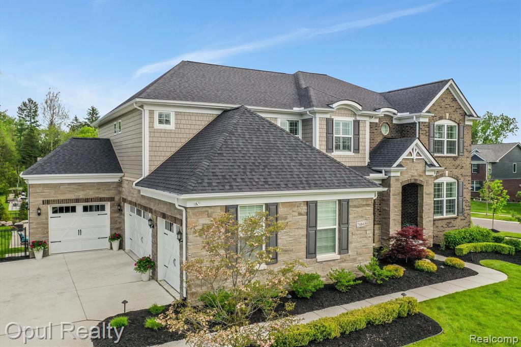 7484 HARDWOOD Circle, Canton, MI 48187 — Photo 49