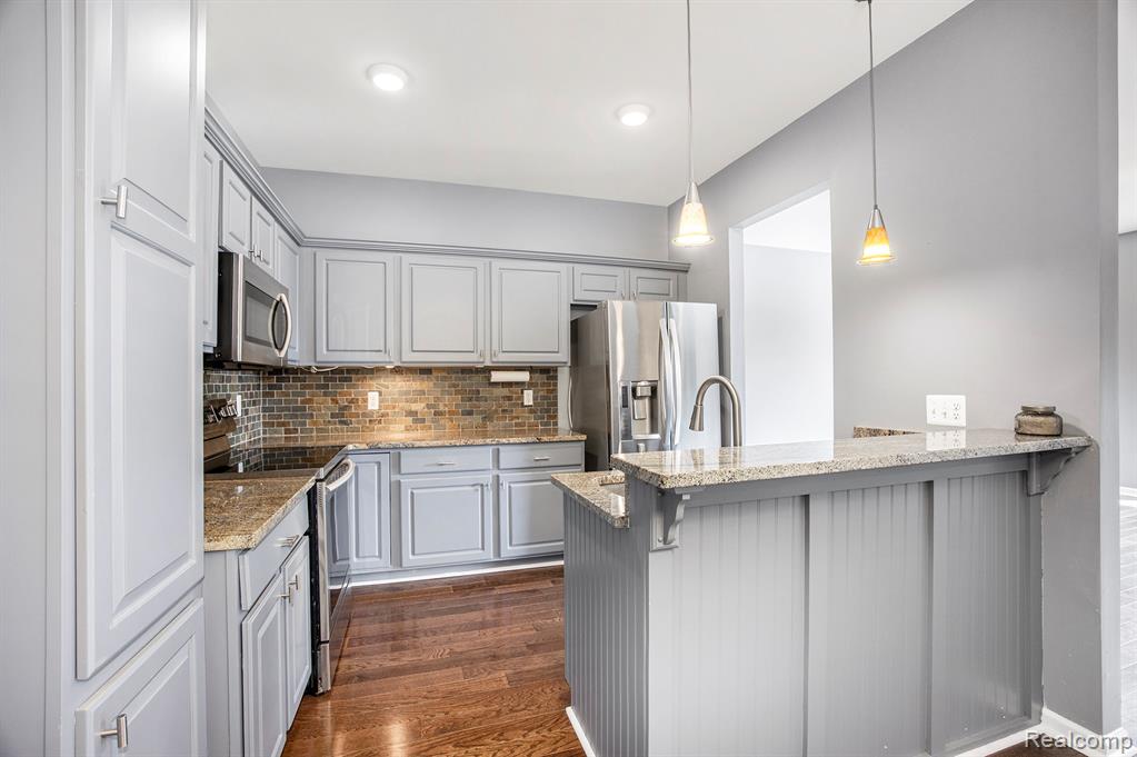 56645 Long Island Drive, Shelby Twp, MI 48316 — Photo 6