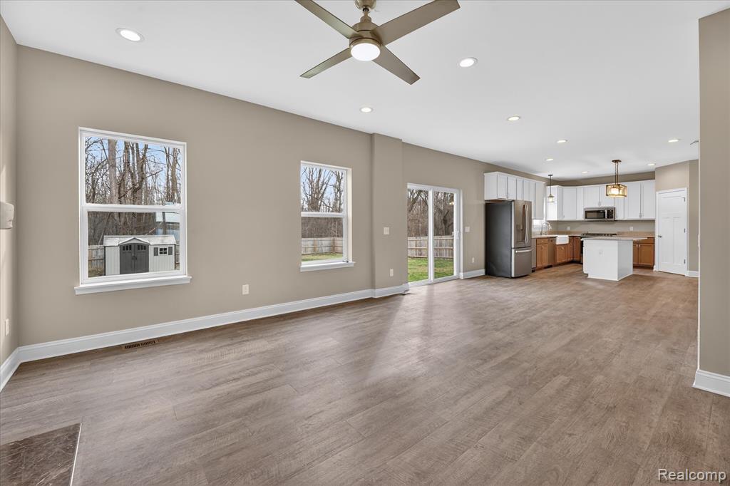 14131 Eastview Drive, Fenton, MI 48430 — Photo 15