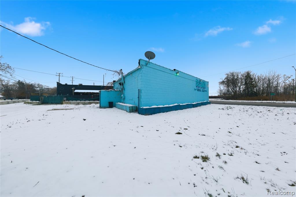10340 Van Dyke Street, Detroit, MI 48234 — Photo 32