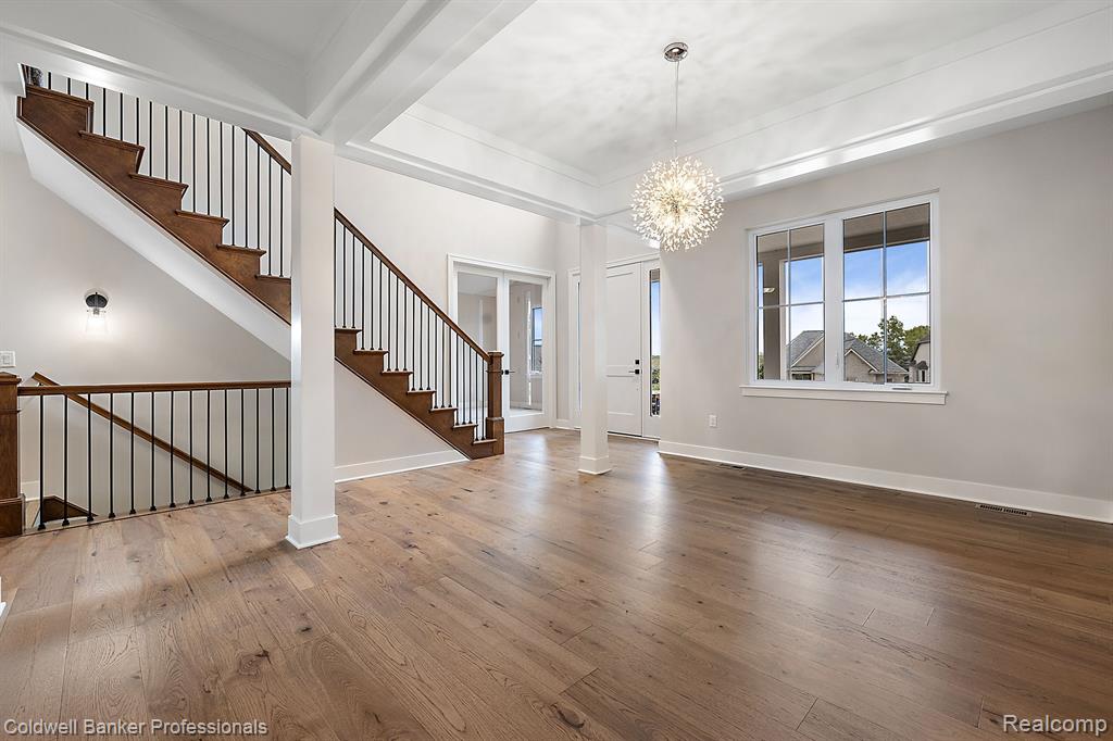8257 STONEY CREEK Drive, South Lyon, MI 48178 — Photo 11
