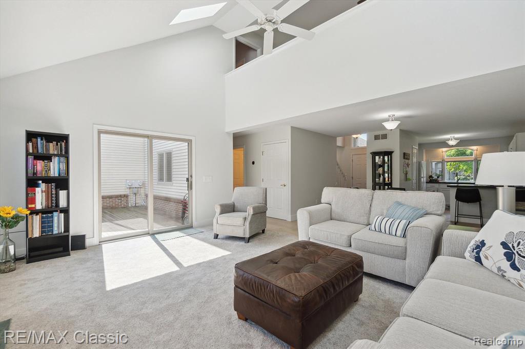 1202 ARBOR RIDGE Drive, 2, Brighton, MI 48116 — Photo 9