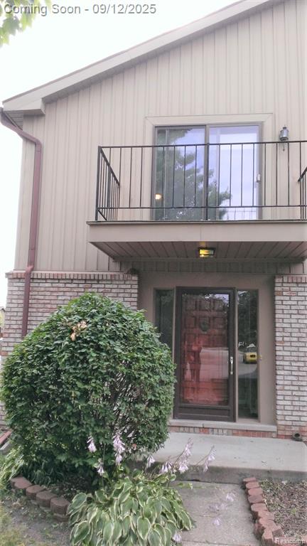 41728 Bedford Drive, Canton, MI 48187 — front exterior