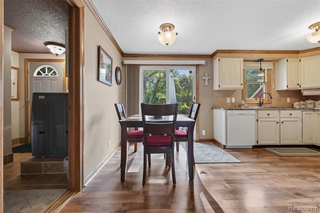 5977 Anglers Drive, Ortonville, MI 48462 — Photo 7