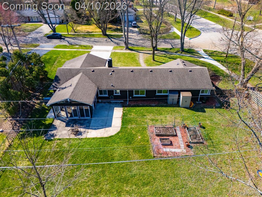 34164 Alta Loma Drive, Farmington, MI 48335 — Photo 35