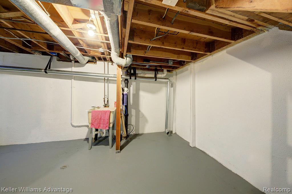 7865 KAISER Street, Canton, MI 48187 — Photo 36
