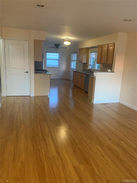5625 Putnam Drive, West Bloomfield, MI 48323 — Photo 4