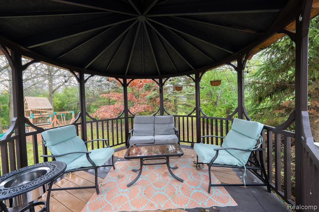 5824 HATHAWAY Road, Canton, MI 48187 — Photo 39