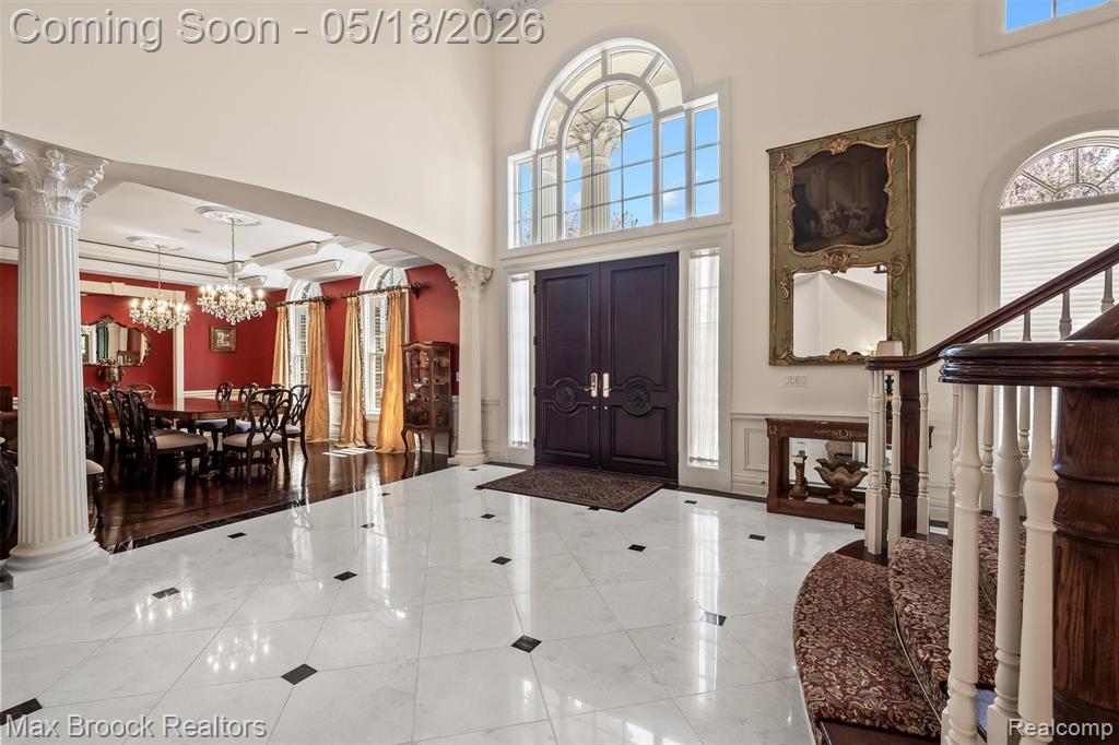 528 Barrington Court - Photo 5