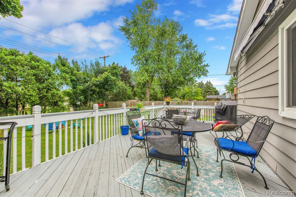861 W SEYMOUR LAKE Road S, Oxford, MI 48371 — Photo 10