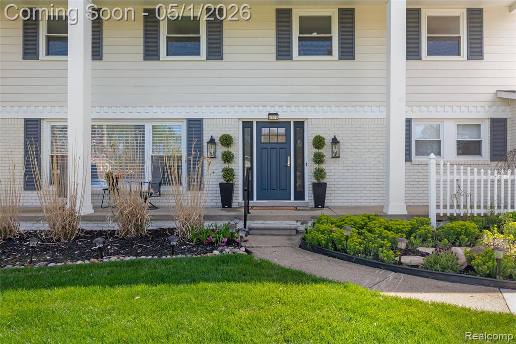 6109 Pebbleshire Drive, Grand Blanc, MI 48439 — Photo 2