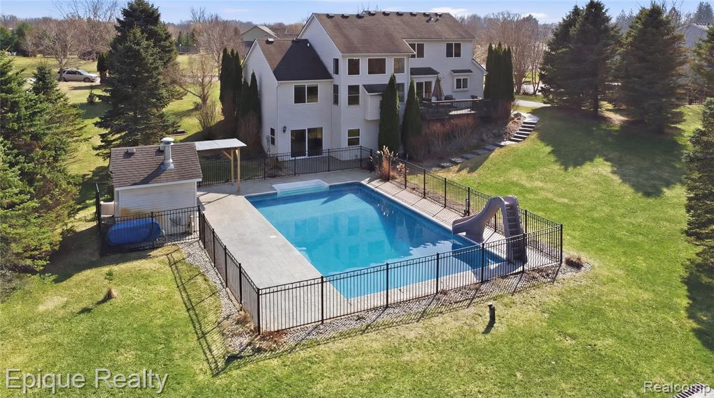 2234 Ridgewood Drive, Howell, MI 48843 — Photo 2