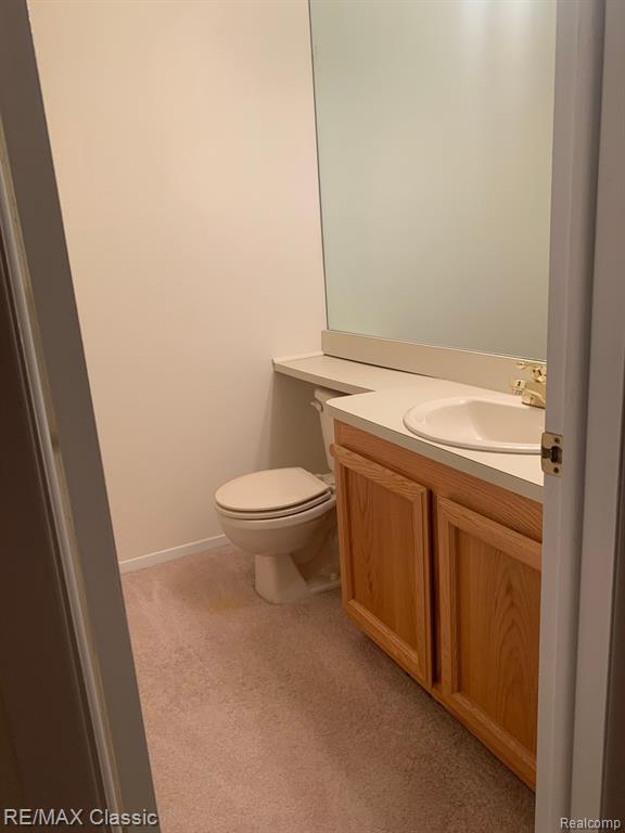 22260 PONDVIEW, Novi, MI — Photo 12