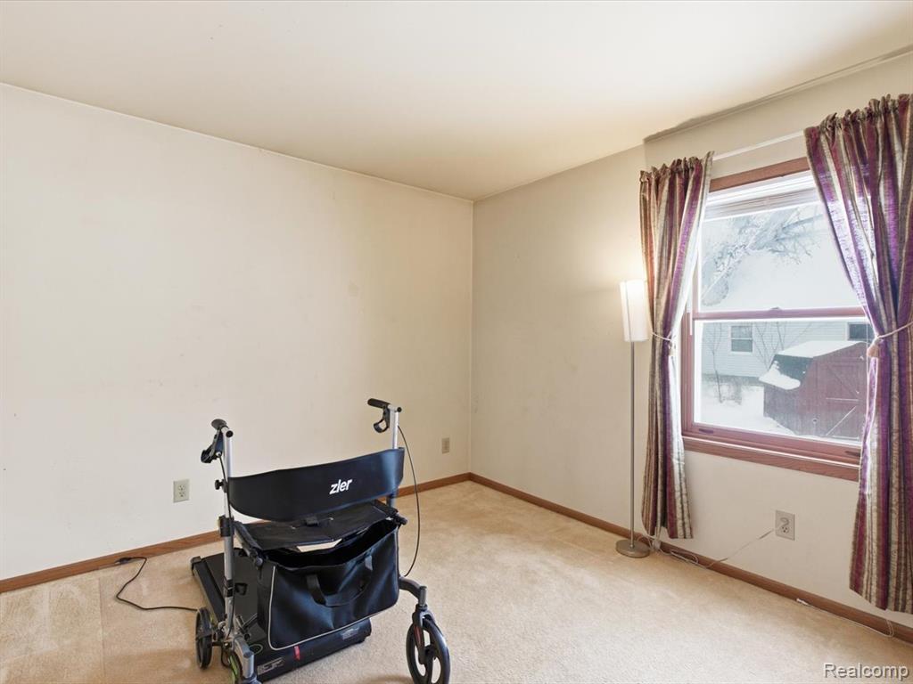 4008 Keewahdin, Fort Gratiot, MI 48059 — Photo 19