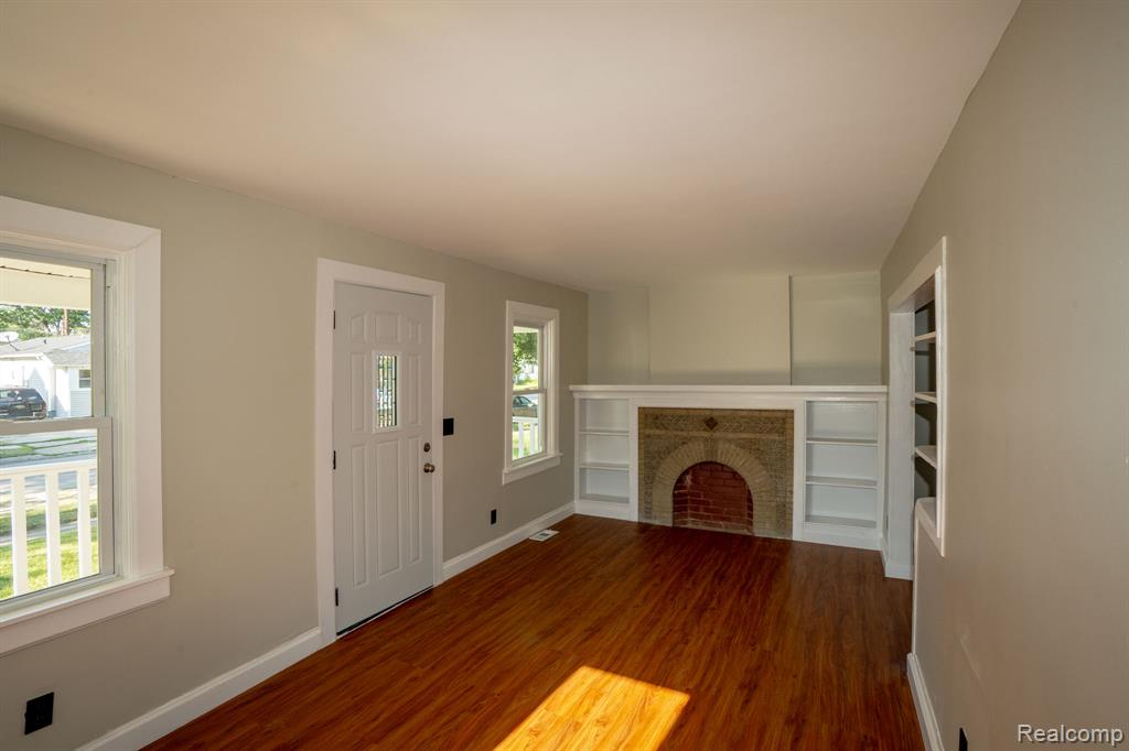 8726 Ford Avenue, Warren, MI 48089 — Photo 16
