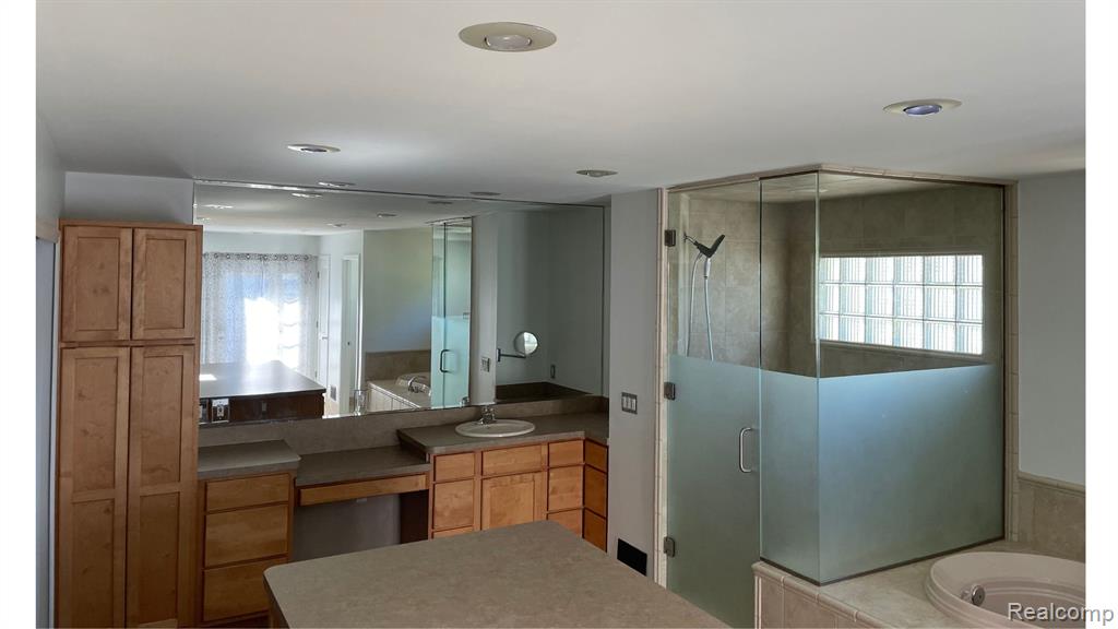 1075 Lalond Avenue, Waterford, MI 48327 — Photo 14
