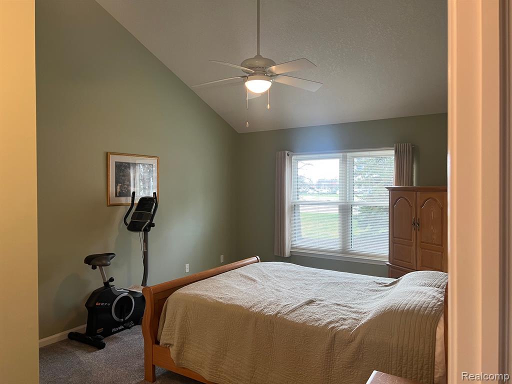 5546 PINEHURST Drive, 186, Trenton, MI 48183 — Photo 6