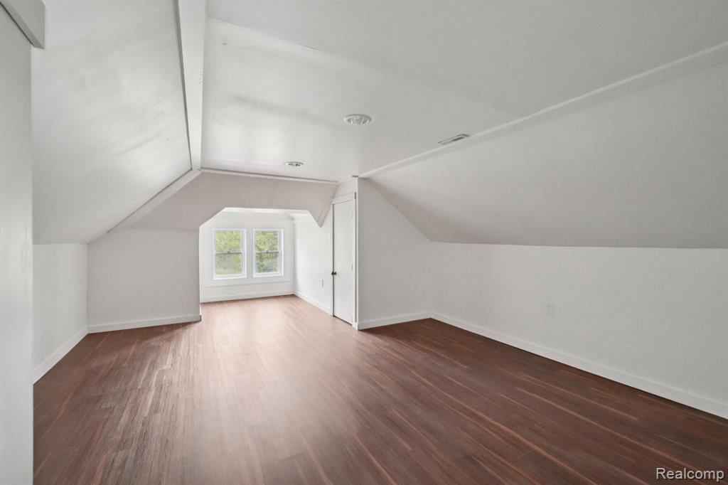 5855 Hurlbut Street, Detroit, MI 48213 — Photo 19