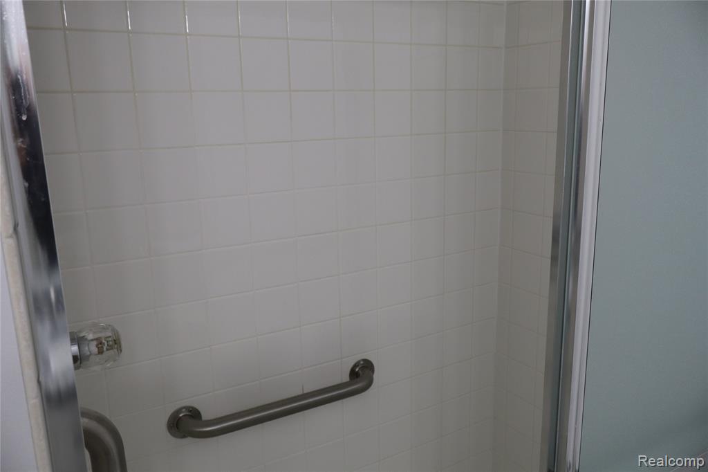 44755 Marigold Drive, Sterling Heights, MI 48314 — Photo 8