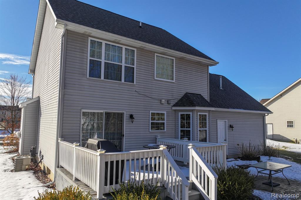 5189 CYPRESS Circle, Grand Blanc, MI 48439 — Photo 34