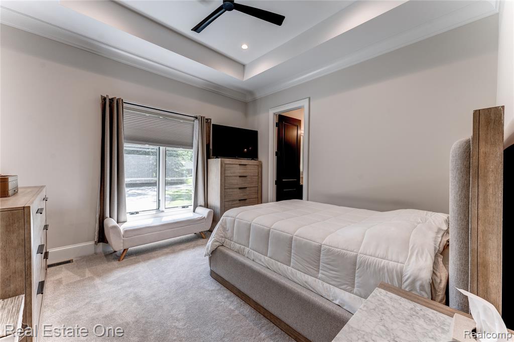 3370 Bloomcrest Drive, Bloomfield Hills, MI, 48304