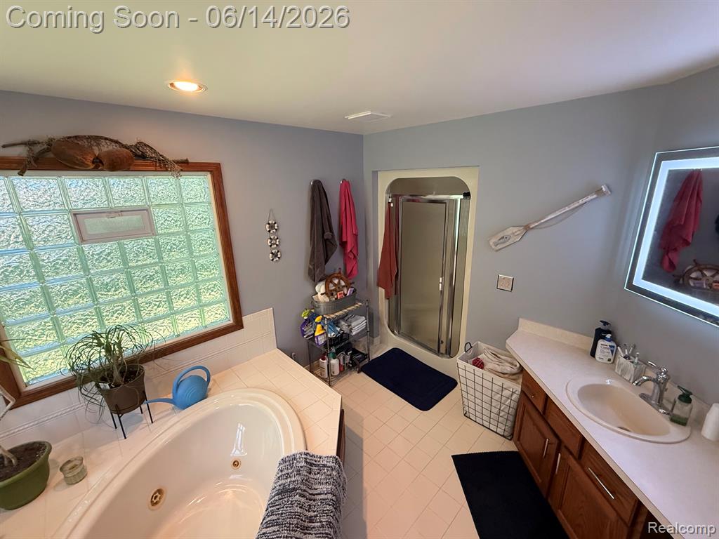 73949 Georgian Court, Armada, MI — Photo 17