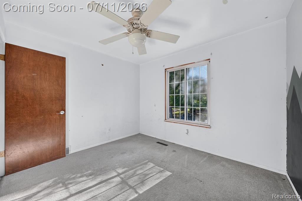 4430 N Center Road, Flint, MI 48506 — Photo 22