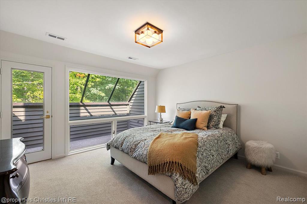 40 Scenic Oaks Drive N, Bloomfield Hills, MI 48304 — Photo 36