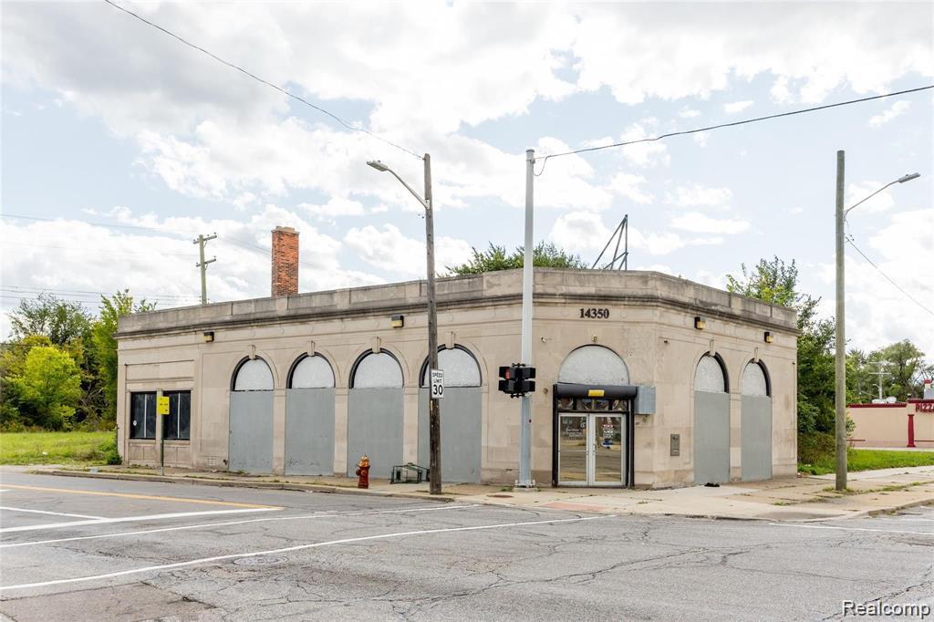 14350 Mack Avenue, Detroit, MI 48215