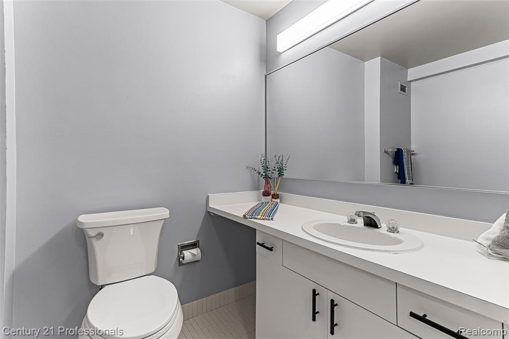 5000 Town Center #1605, Southfield, MI 48075 — Photo 10