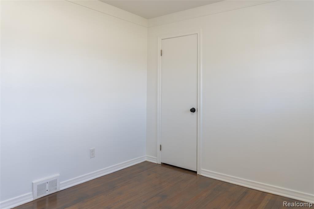 8153 Racine Road, Warren, MI 48093 — Photo 21