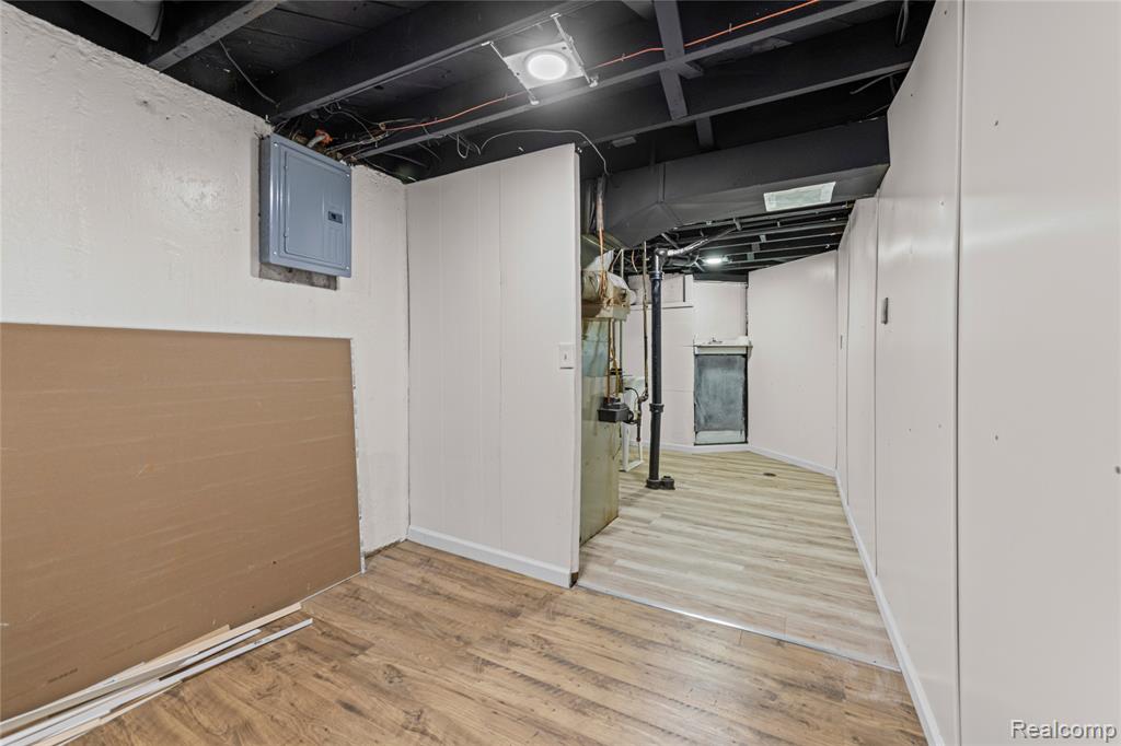 7218 Superior, Center Line, MI 48015 — Photo 21