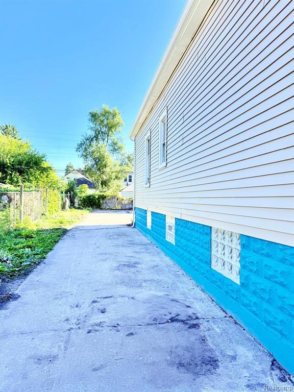 5518 Harold Street, Detroit, MI 48212 — Photo 3