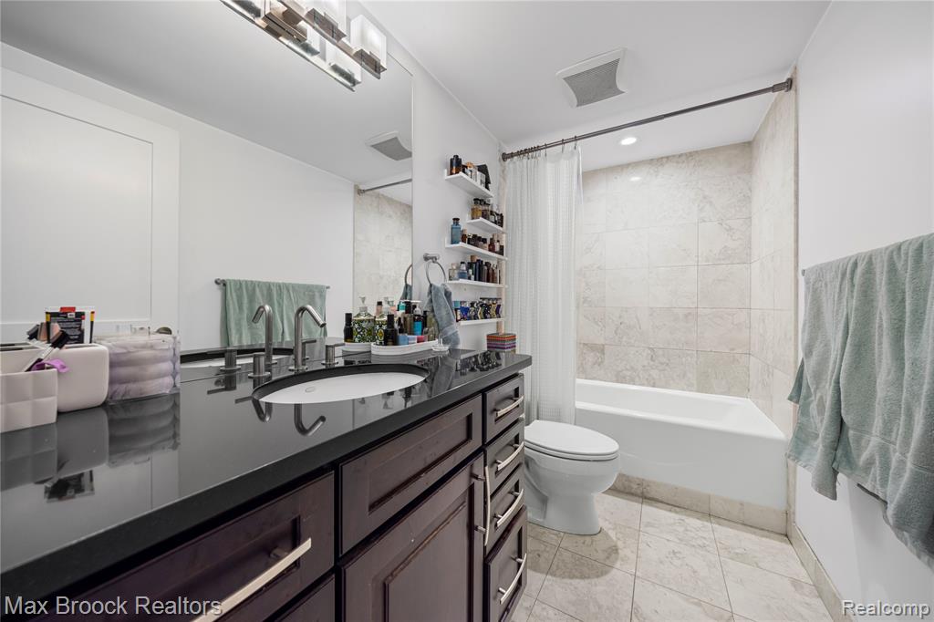 411 S Old Woodward Avenue, 901, Birmingham, MI 48009 — Photo 22